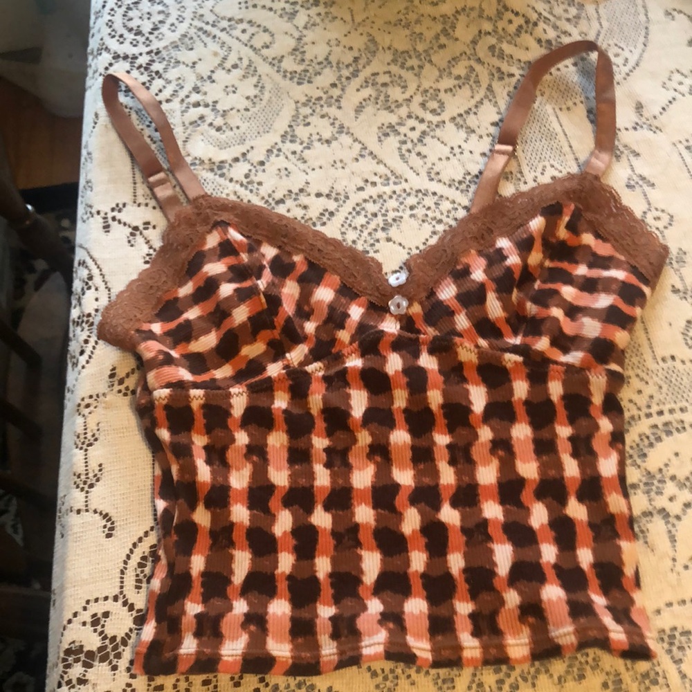 Cute cami with adjuststraps